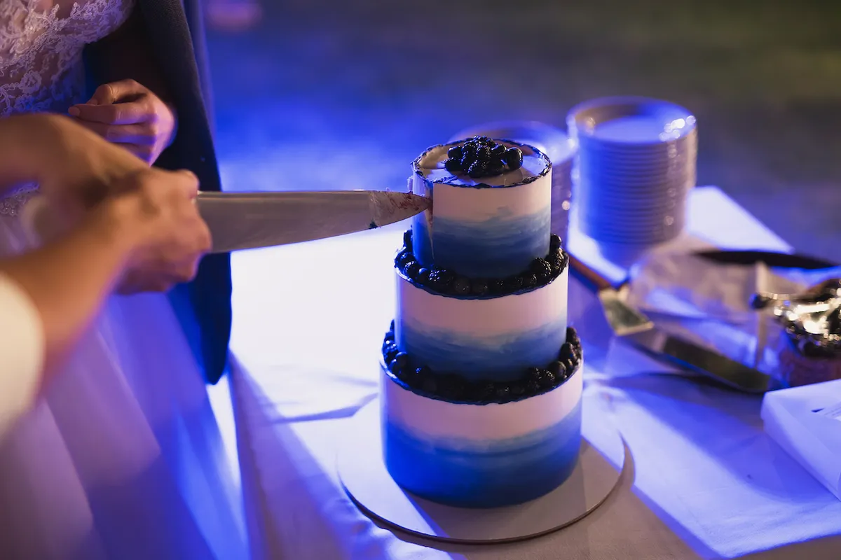 How to Incorporate Your Cultural Traditions in Your Wedding Cake 01