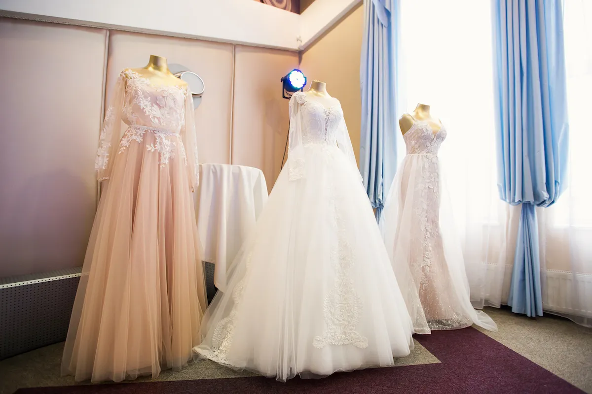 How to Shop for Wedding Dresses in Different Countries 02