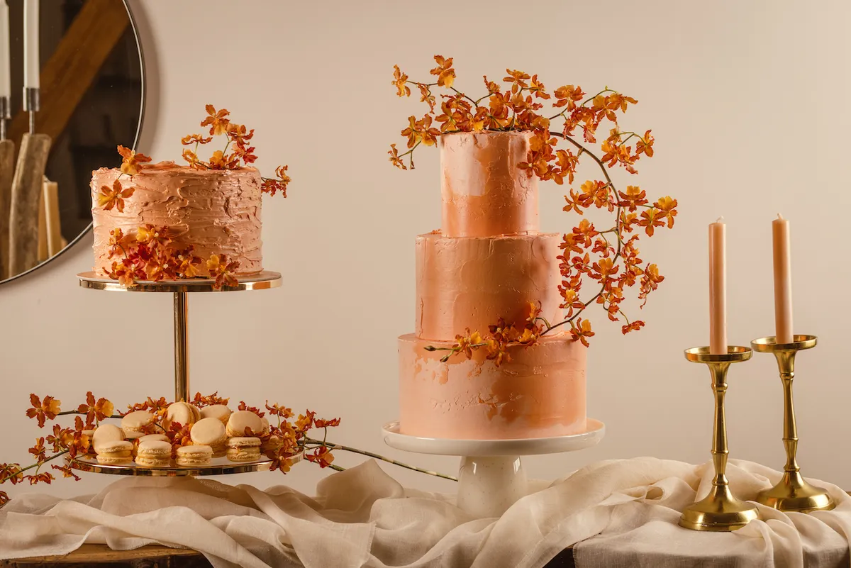 The Latest Wedding Cake Trends You Need to Try 02
