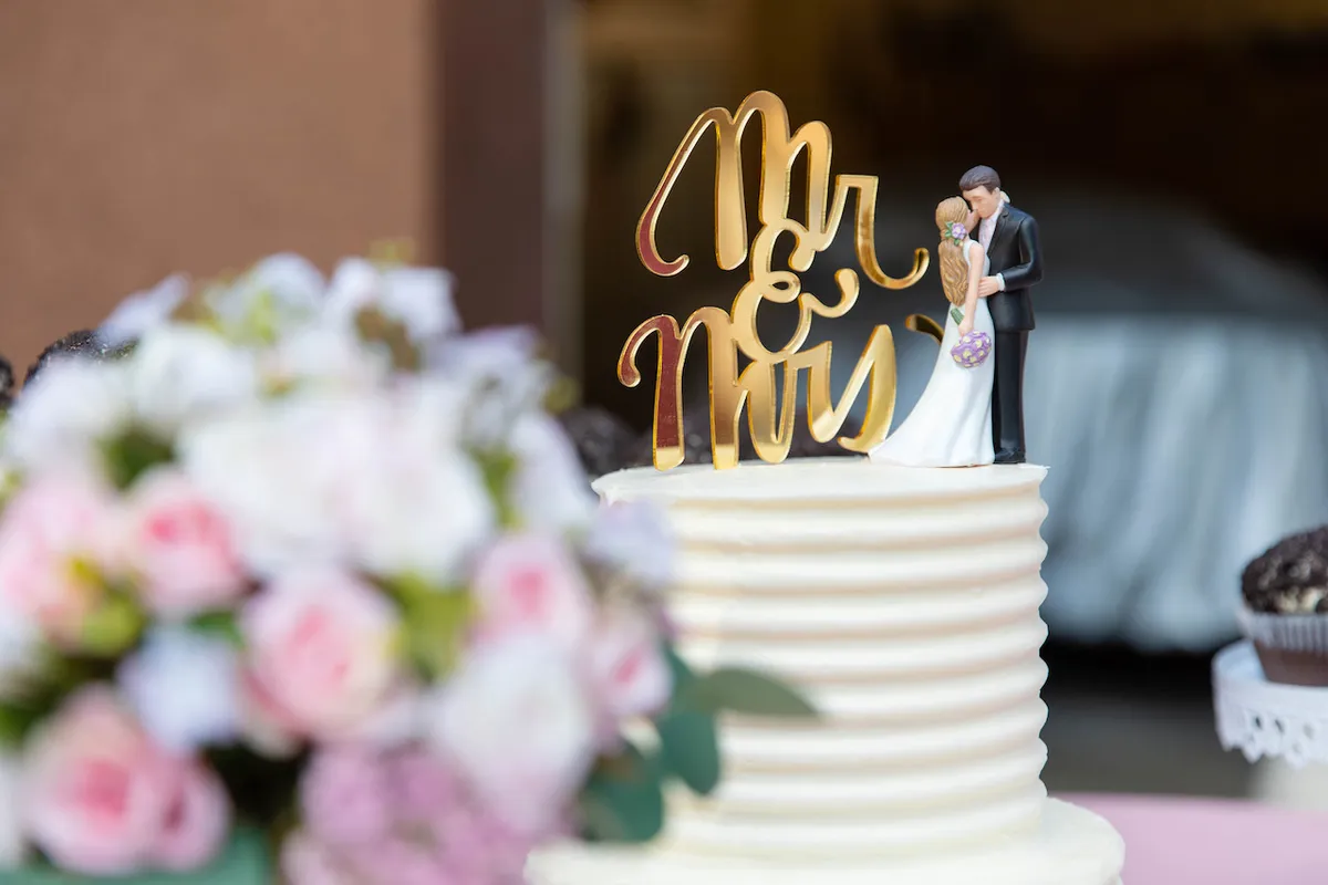 The Latest Wedding Cake Trends You Need to Try 03