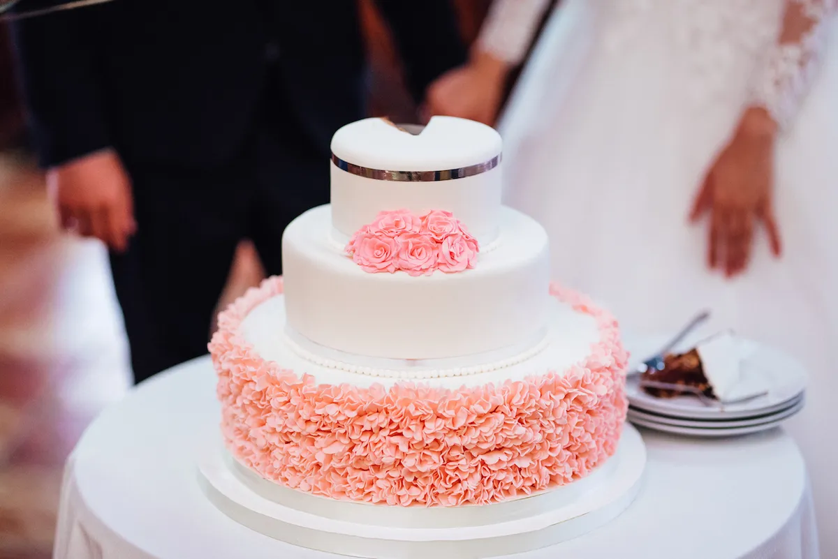 Wedding Cake Designers You Need to Know About 02