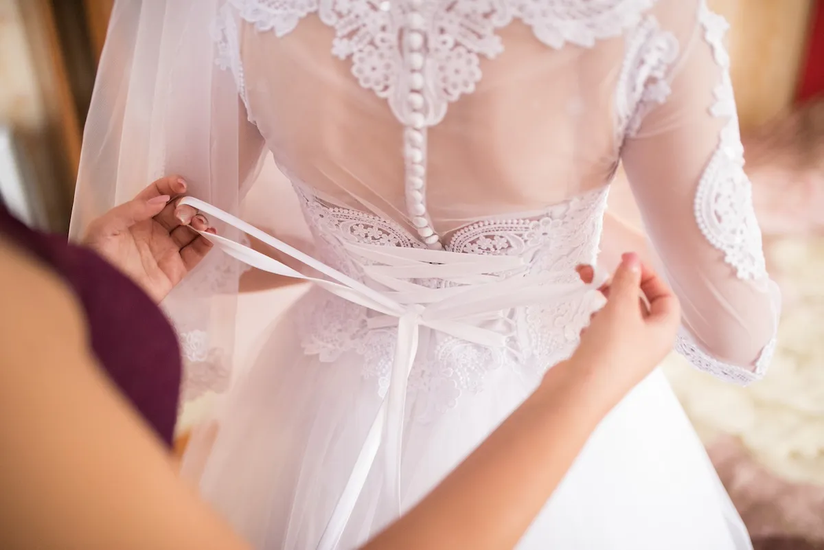 Wedding Dress Traditions in Different Countries Explained 03